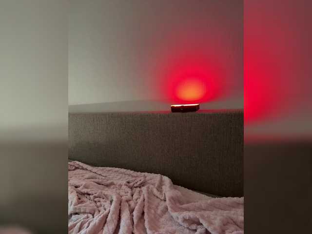 Nestyzz live cam on BongaCams