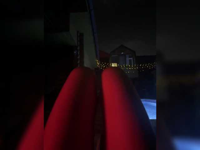 Nestyzz live cam on BongaCams
