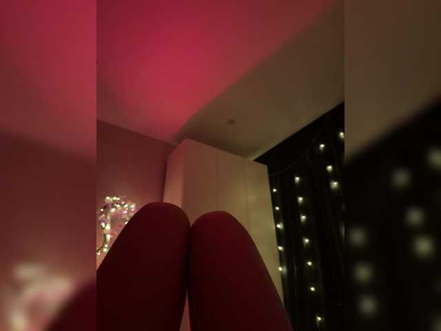 Nestyzz live cam on BongaCams
