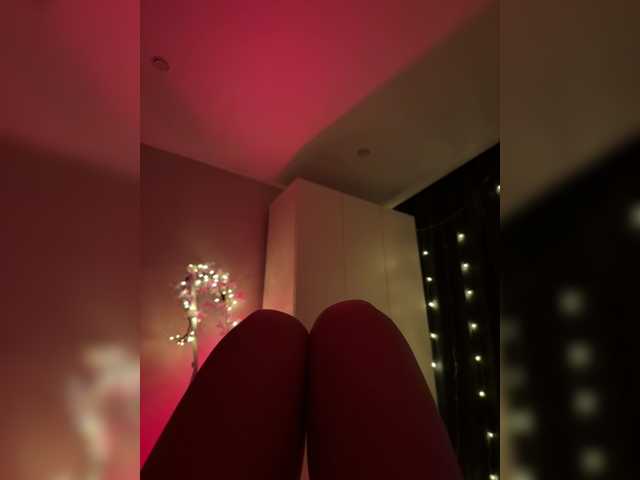 Nestyzz live cam on BongaCams