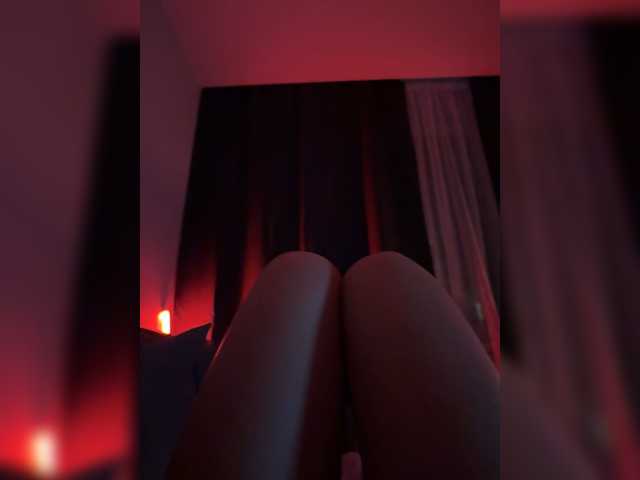 Nestyzz live cam on BongaCams