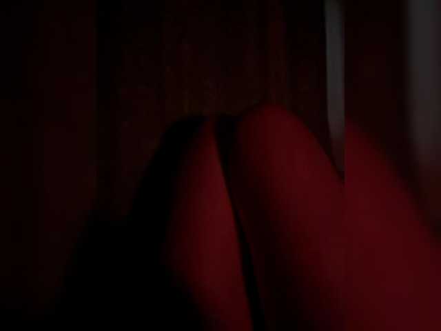 Nestyzz live cam on BongaCams