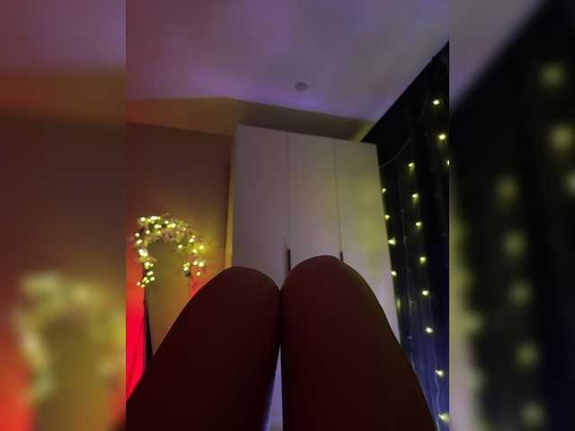 Nestyzz live cam on BongaCams