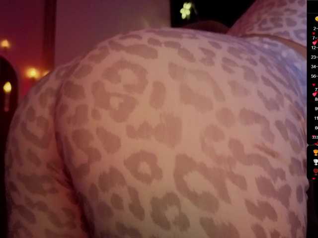 Nestyzz live cam on BongaCams
