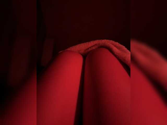 Nestyzz live cam on BongaCams