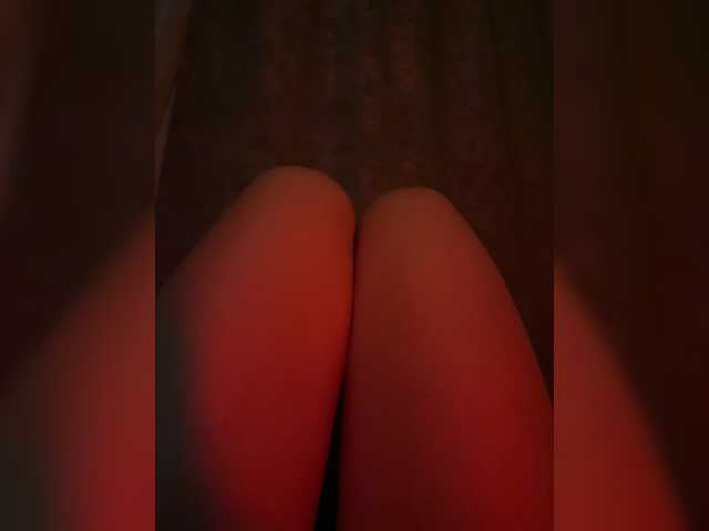 Nestyzz live cam on BongaCams