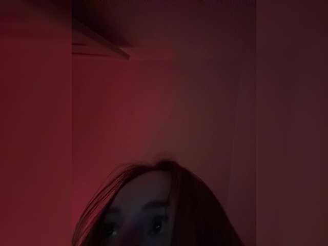 Nestyzz live cam on BongaCams