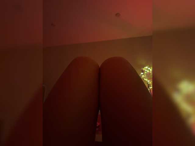 Nestyzz live cam on BongaCams