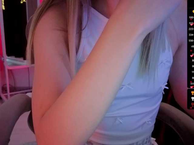 Nestyzz live cam on BongaCams