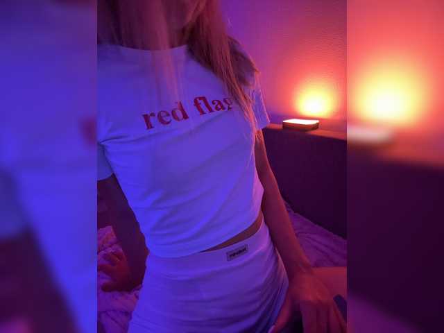 nestyzz live sex