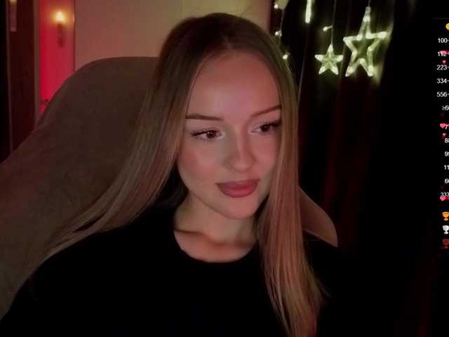 Nestyzz live cam on BongaCams