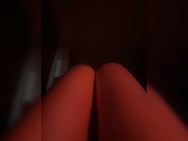 Nestyzz live cam on BongaCams
