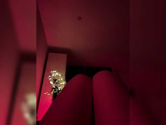 Nestyzz live cam on BongaCams