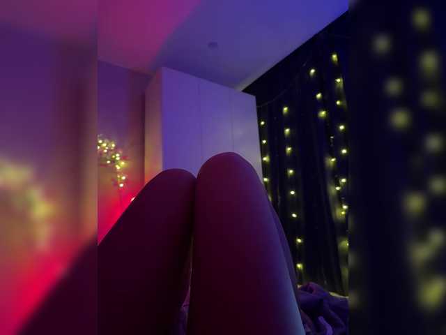 Nestyzz live cam on BongaCams