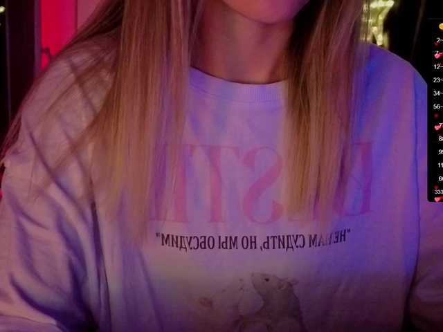 Nestyzz live cam on BongaCams