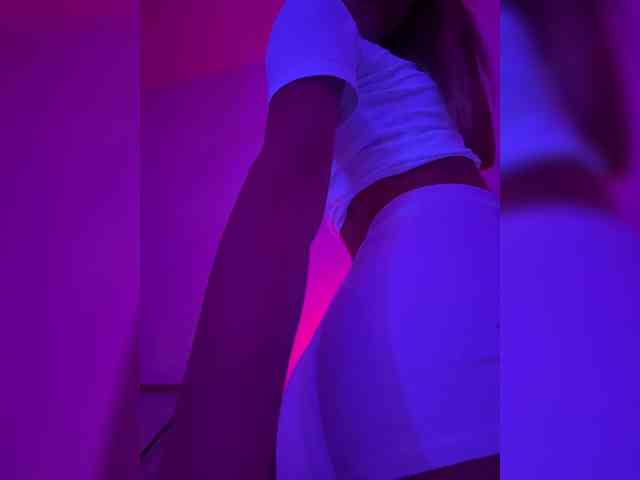 Nestyzz Sex Cam Show