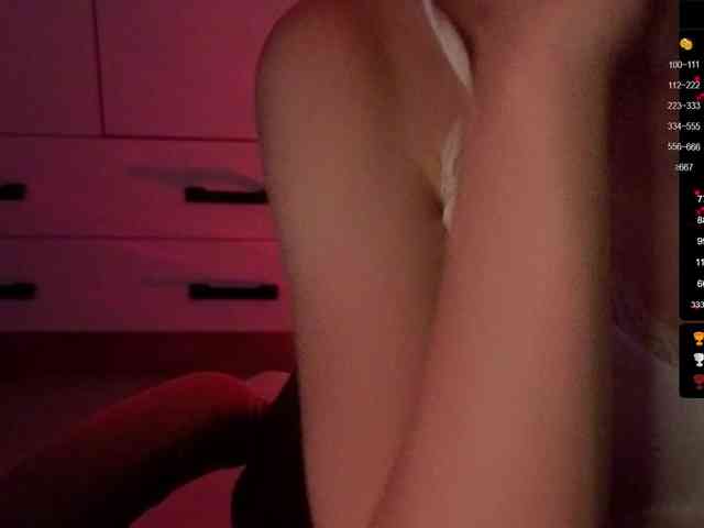 Nestyzz Sex Cam Show