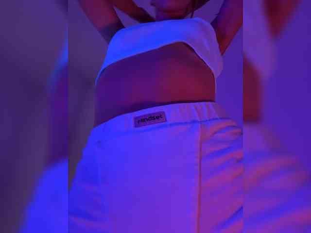 Nestyzz Sex Cam Show
