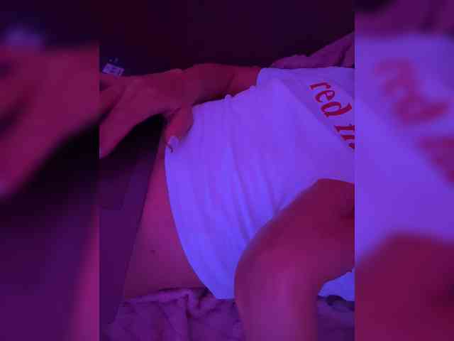 Nestyzz Sex Cam Show