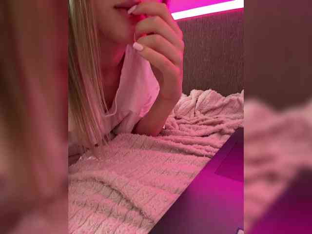 Nestyzz Sex Cam Show