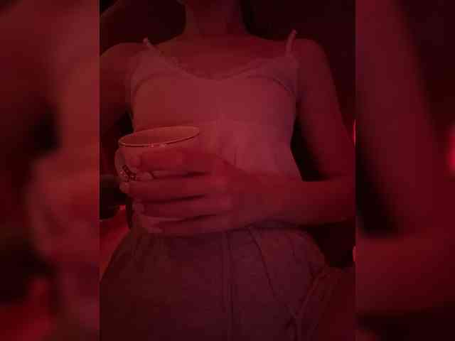 Nestyzz Sex Cam Show