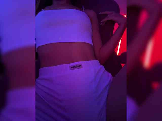 Nestyzz Sex Cam Show