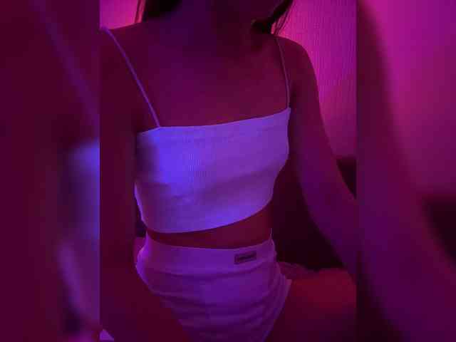 Nestyzz Sex Cam Show