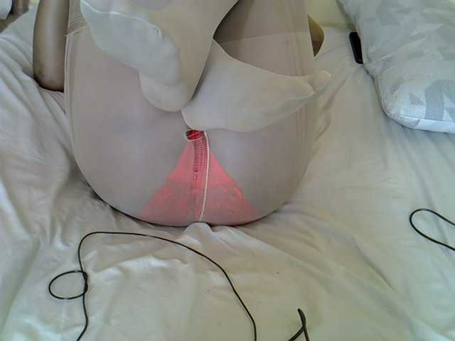 Queenlacey live webcam show