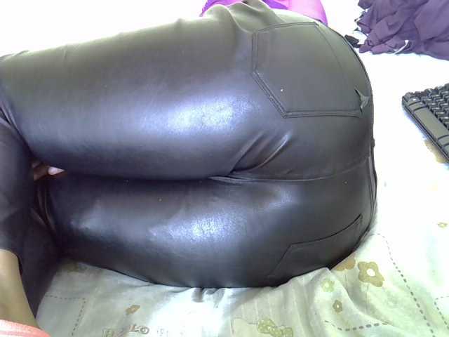 Queenlacey live cam on BongaCams