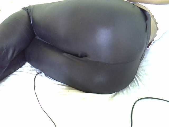Queenlacey live cam on BongaCams
