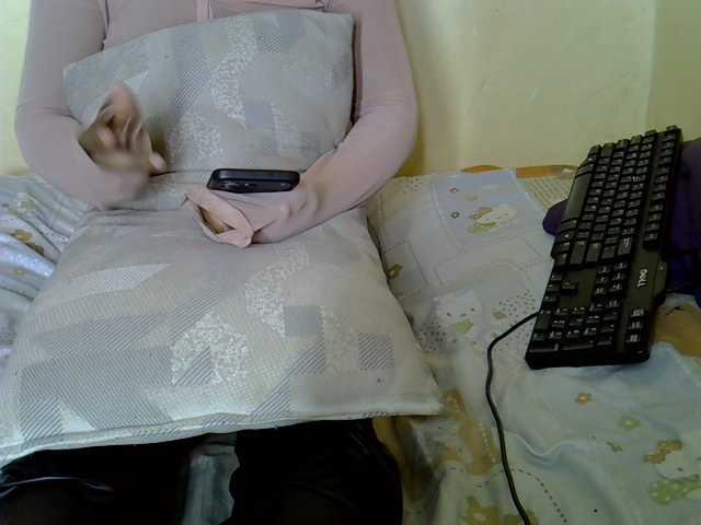 Queenlacey live cam on BongaCams