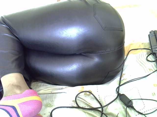 Queenlacey live cam preview