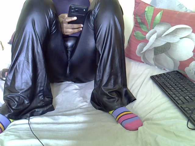 Queenlacey live cam on BongaCams
