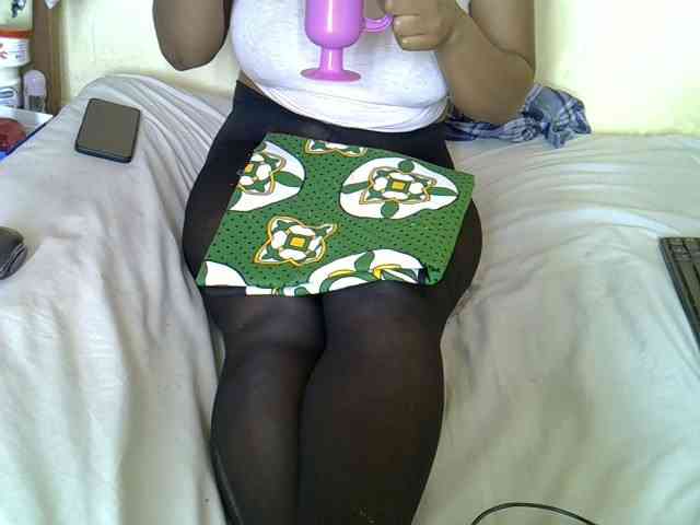 Queenlacey webcam