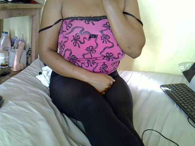 Queenlacey Queenlacey