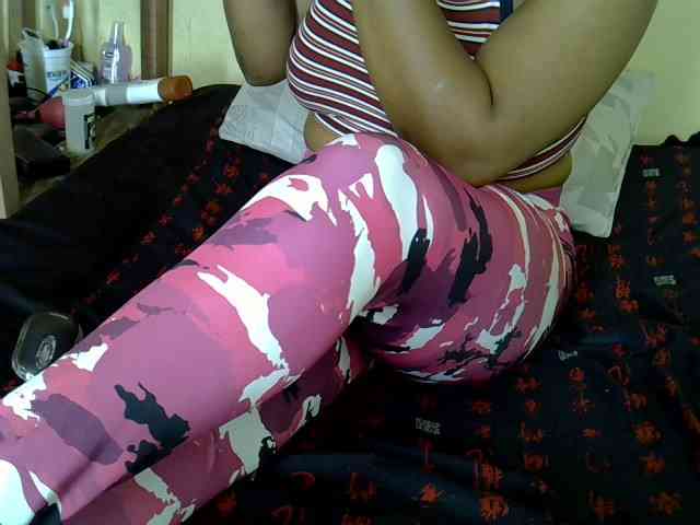 Queenlacey webcam