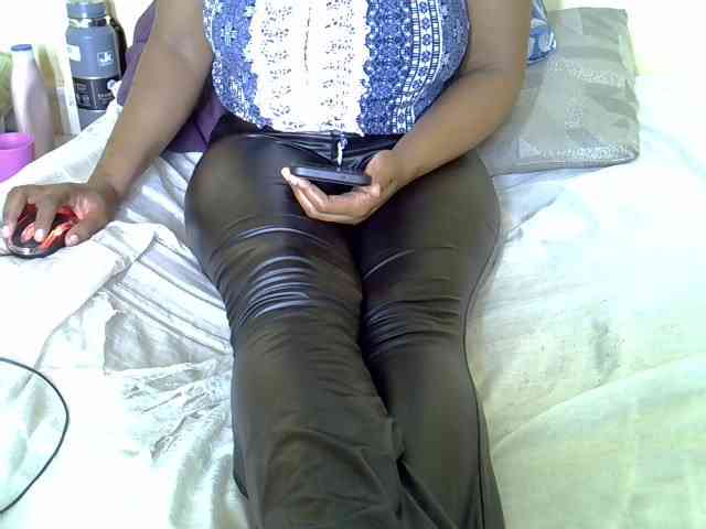 Queenlacey webcam