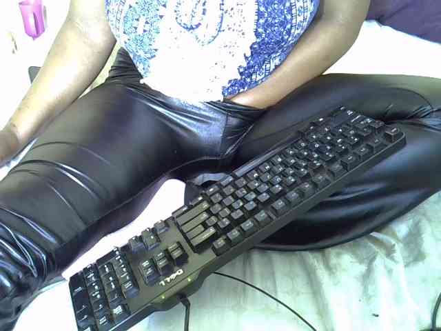 Queenlacey webcam