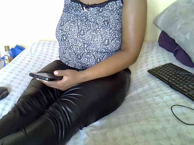 Queenlacey webcam