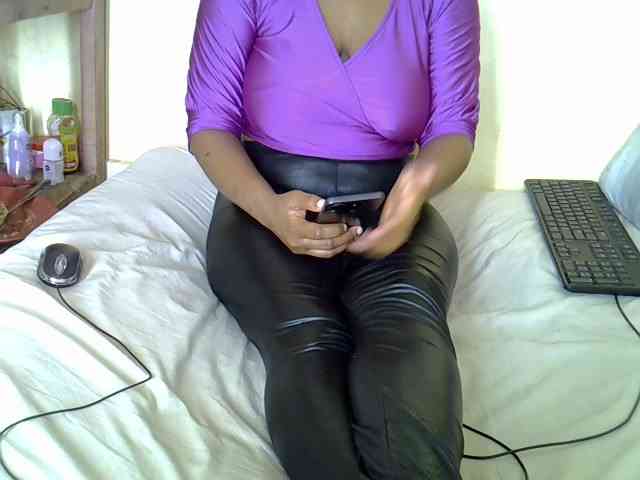Queenlacey webcam
