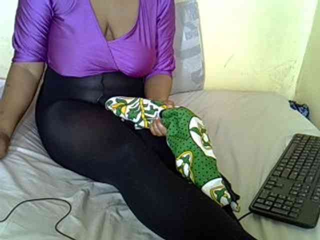 Queenlacey webcam