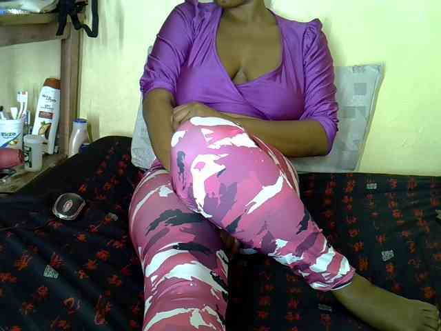 Queenlacey webcam