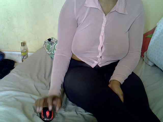 Queenlacey webcam