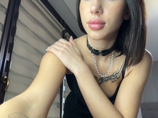 BabyDarii Porn Show