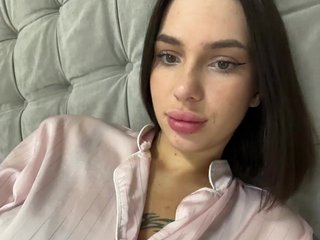 BabyDarii Porn Show