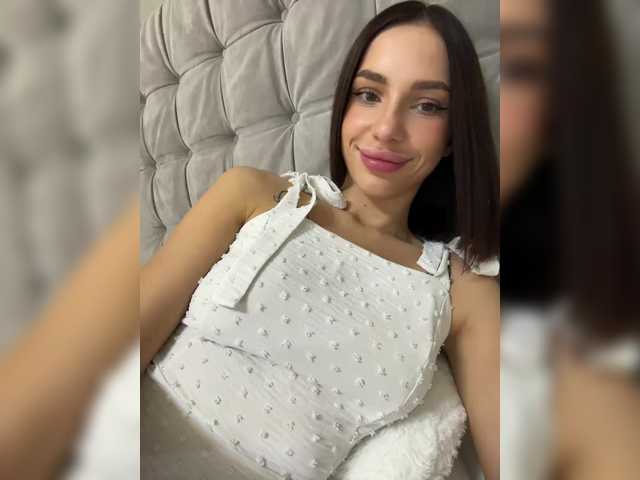 BabyDarii live cam on BongaCams