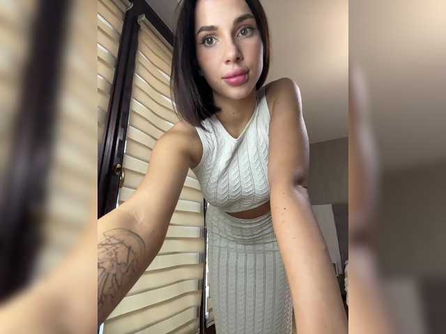 BabyDarii live cam on BongaCams