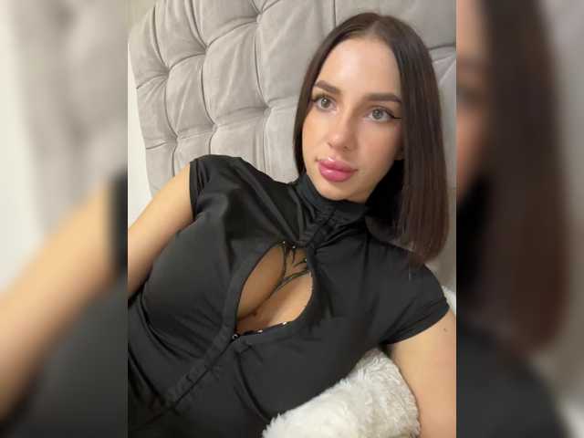 BabyDarii live cam on BongaCams