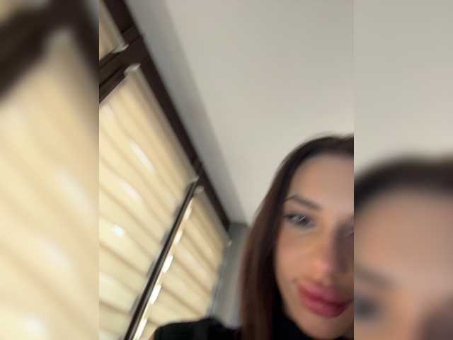 BabyDarii live cam