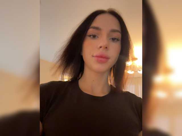 BabyDarii live cam on BongaCams